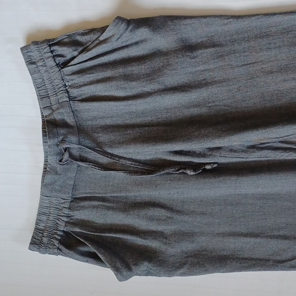 Talula Chalet Gray "Los Felizas" Lightweight Twill Jogger Pant- Sz. Sm - Picture 6 of 10